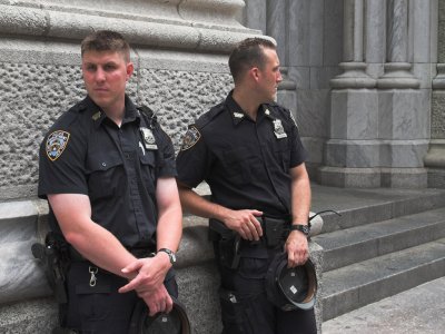 NYPD outside St. Patricks