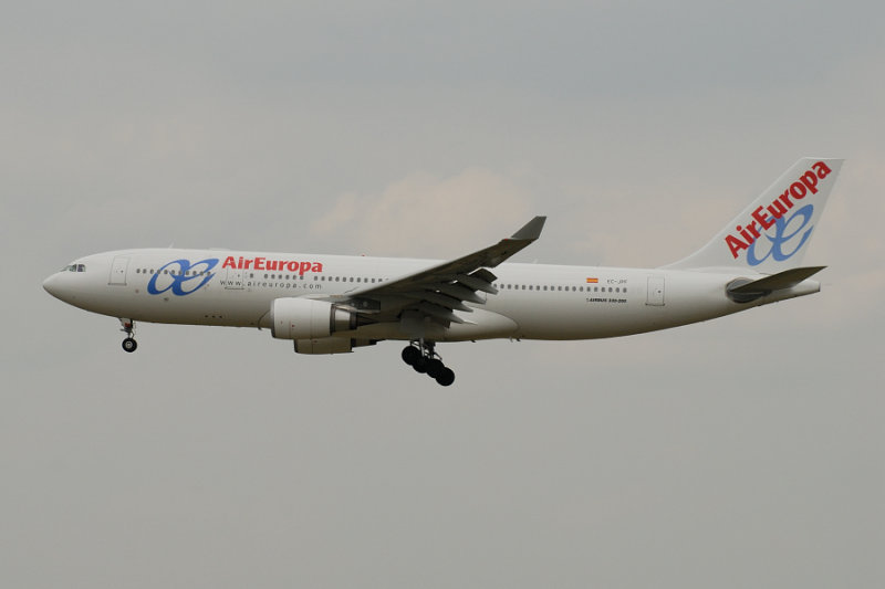 Air Europa   Airbus A330-200   EC-JPF