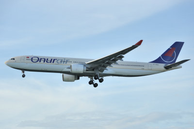 Onur Air Airbus A330-300 TC-OCD