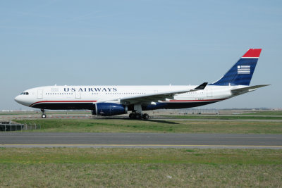 US Airways Airbus A330-200 N284AY