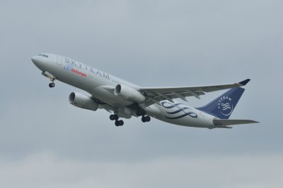 Air Europa Airbus A330-200 EC-LNH Skyteam livery