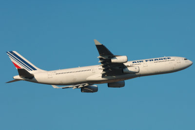 Air France  Airbus A340-300  F-GNIG
