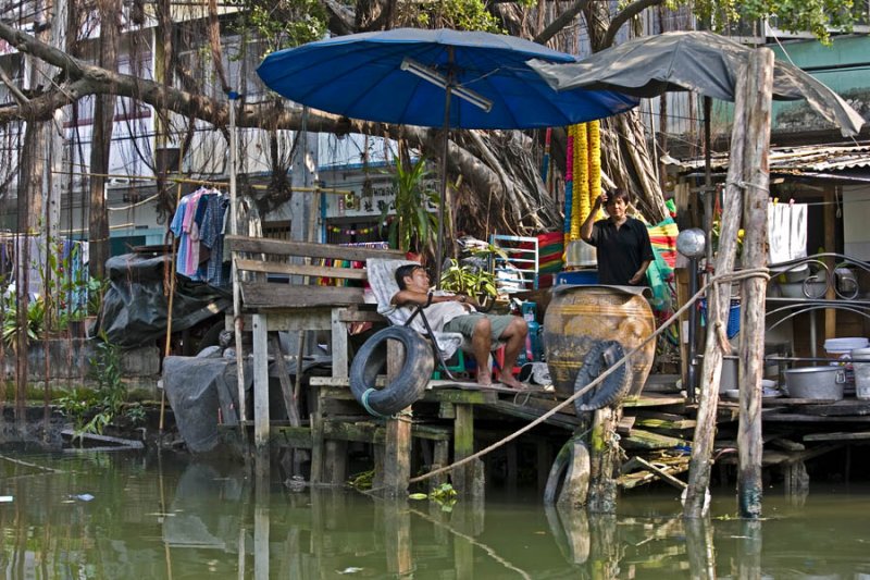 Life on the chanels of Chao Phraya River