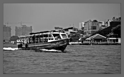 Life on Chao Phraya River