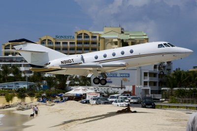 (Borrowed photo) Private jet landing low over Maho Beach