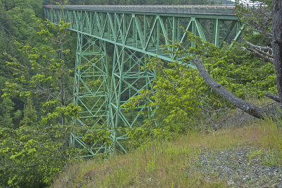 OR Thomas Creek Bridge (Highest 345 ft in Oregon) MP 374.8.jpg