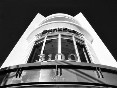 Bank Plus Building - Fondren