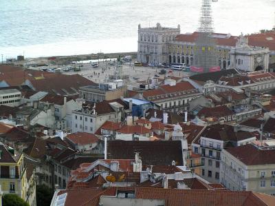 Lisbon-view st juste.JPG