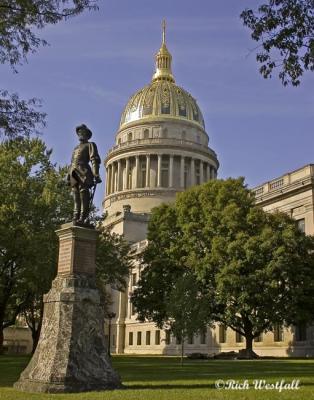State Capitol with statue of Stonewall Jackson