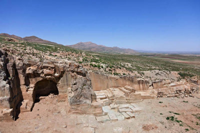 Dash Kasan Temple (Caves)