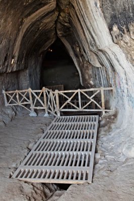 Karaftoo Cave
