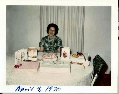 Rettie's birthday, 1970.jpg