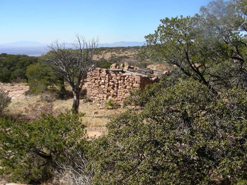 stone ruins on trail up on Juniper Flats