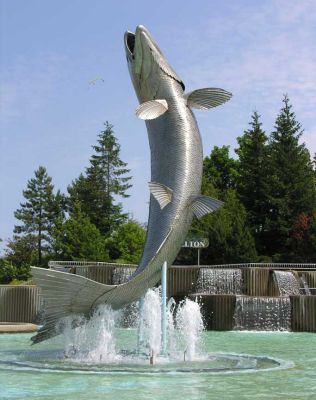 Atlantic Salmon fountain - view 2