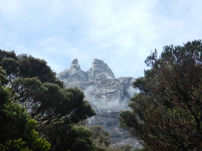 (2960M) Point Villosa. View of Mt. K. peaks Donkey Ears