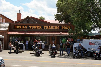 Devils Tower Trading_5958_edited-1.jpg