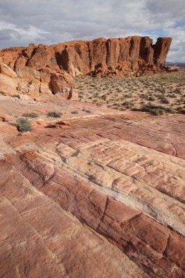 Between Rainbow Vista and White Domes