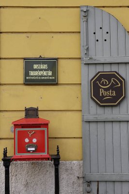 Post office, castle district