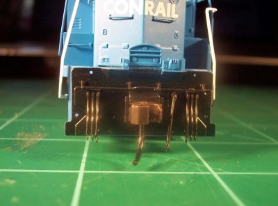 Factory pilot on the Atlas GP40, aren't those actuating hoses super realistic??