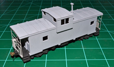 Still need to rebuild the end cages, add the Plano roofwalk/end ladders and we will be off to the paint booth.