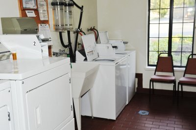 ALL THE LAUNDRIES HAVE WATER SAVING MACHINES