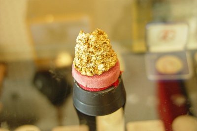 THIS GOLD NUGGET WAS FOUND NEAR PRESCOTT AND WAS WORTH OVER $3500  DOLLARS.......