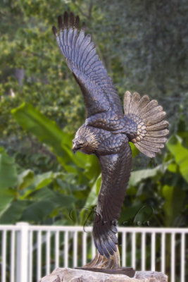 BRONZE EAGLE SCULPTURE