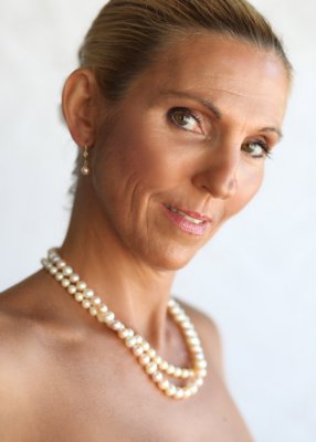 Deb 099 Pearls