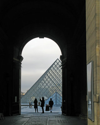 Louvre-Pyramid