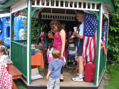 2006 Party 2.jpg