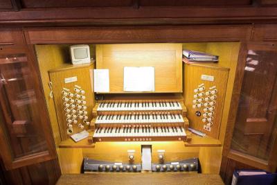 Organ at St Marys, Horsham