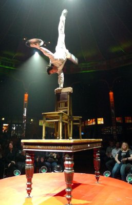 Nine foot Diameter Stage in Spiegeltent