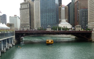 River Taxi & Kayakers on Chicago River