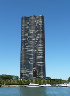 Lake Point Tower, Chicago