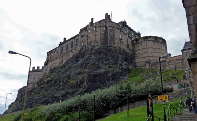 Looking Up at Edinburgh Castle (12th to 16th Century)
