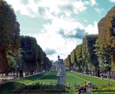 Statue in Paris Park