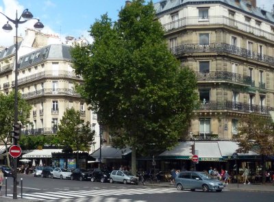 Cafes Frequented by Famous Writers and Artists in Paris