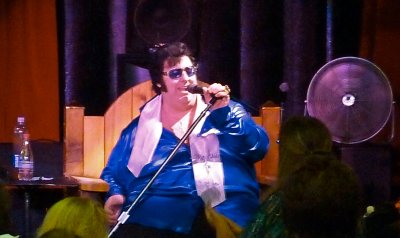 'Big Elvis' at Bill's Gambling Hall & Saloon
