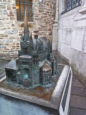 Bronze Model of Aachen Cathedral