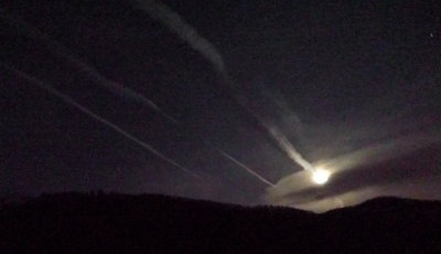Night Contrails over the Rhine