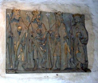 Speyer Cathedral Crypt Holds the Remains of 8 Medieval Emperors & Kings