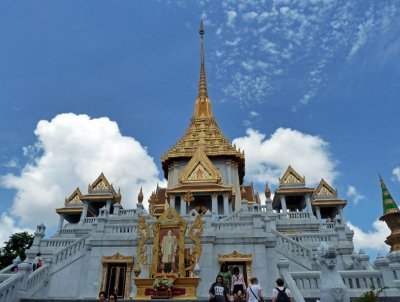 Wat (Temple) Trimitr, Bangkok