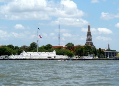 Thai Royal Naval Academy & the Wat Arun Temple