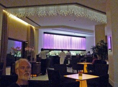 The Eau Bar in the Oberoi Hotel in Bombay