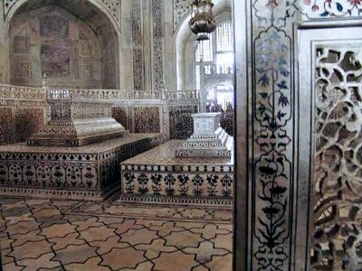 Cenotaphs of Shah Jahan & Mumtaz Mahal (Shah's 3rd Wife) Inside the Taj Mahal