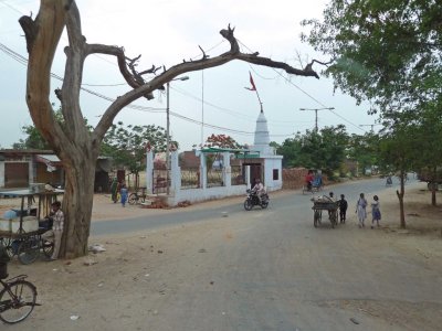 On the Road to Fatehpur Sikri, India