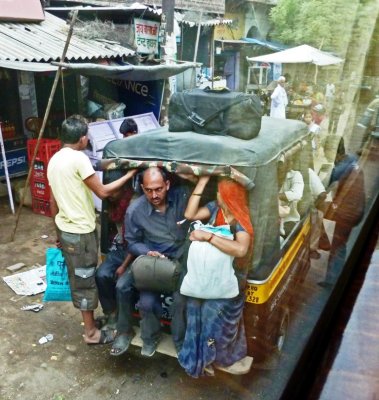  How Many People Will Fit in an Auto Rickshaw?
