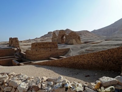 Ruins Between the Polish Mission of Archaelogy & Hatshepsut's Temple