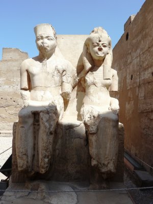 Statue of King Tut (Tutankhamen) & His Wife Ankhsenamunat the Luxor Temple