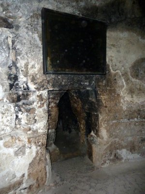  Entrance to a 1st Century Tomb in the Jacobite Chapel